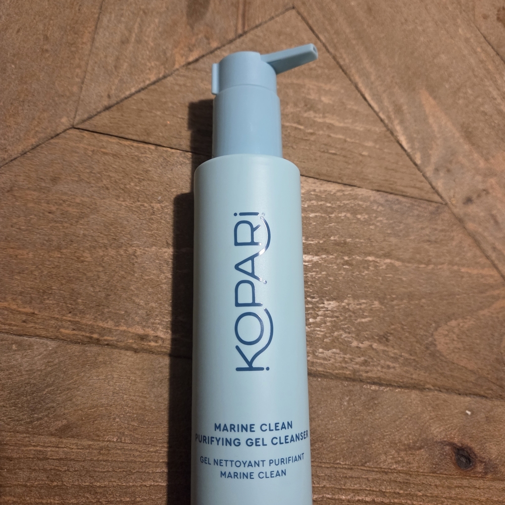 Kopari Marine Clean Purifying Gel Cleanser - Light Blue